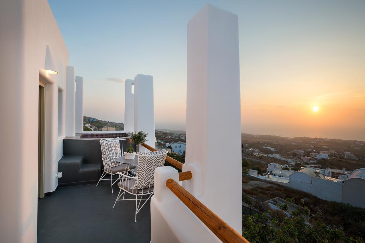 Nectarios Villa - Studios & Suites Adults Only Fira  Ngoại thất bức ảnh