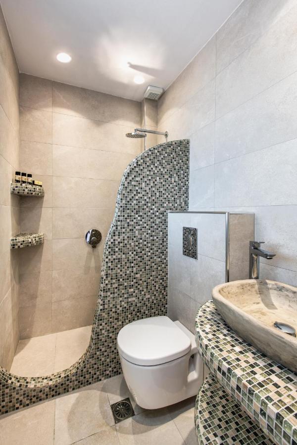 Nectarios Villa - Studios & Suites Adults Only Fira  Ngoại thất bức ảnh